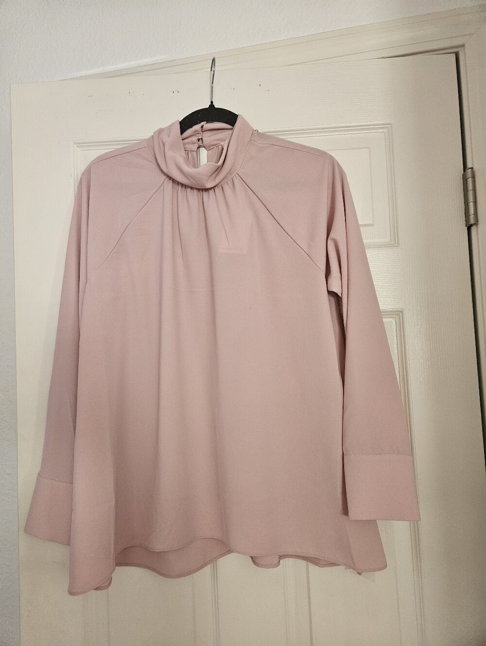 Nwt Alexia Admor Women's Dusty Pink Long Sleeve Top